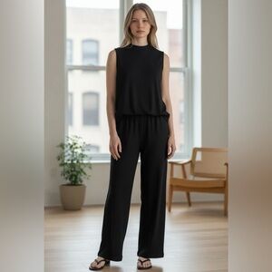 Sleeveless Black Wide-Leg Jumpsuit with Elastic Waist
